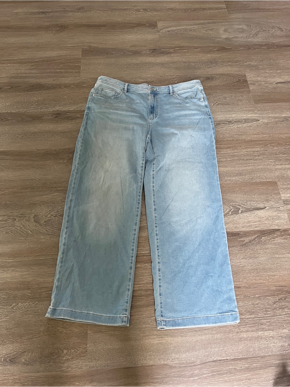 J. Jill Light Wash high rise Wide-Leg Jeans size  20